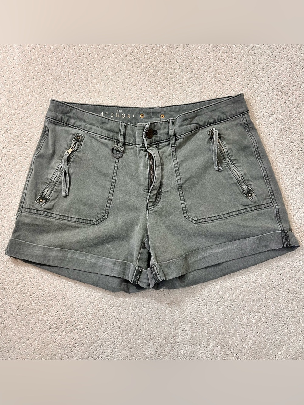 White House Black Market The 4” Short Stretchy Grey Green Utility Shorts Size 8